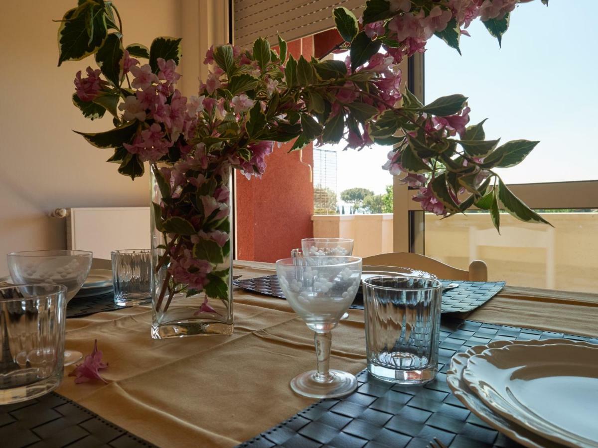 Appartamento Anna Desenzano del Garda Exterior foto
